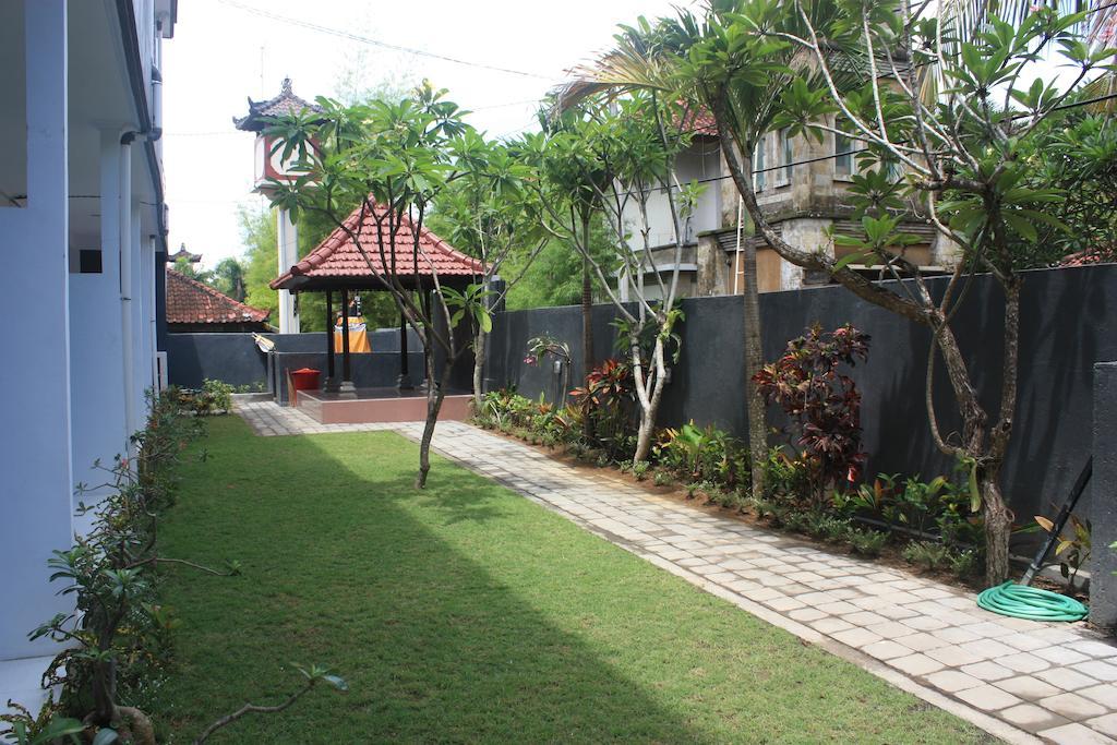 فندق كيروبوكانفي  U House Seminyak المظهر الخارجي الصورة