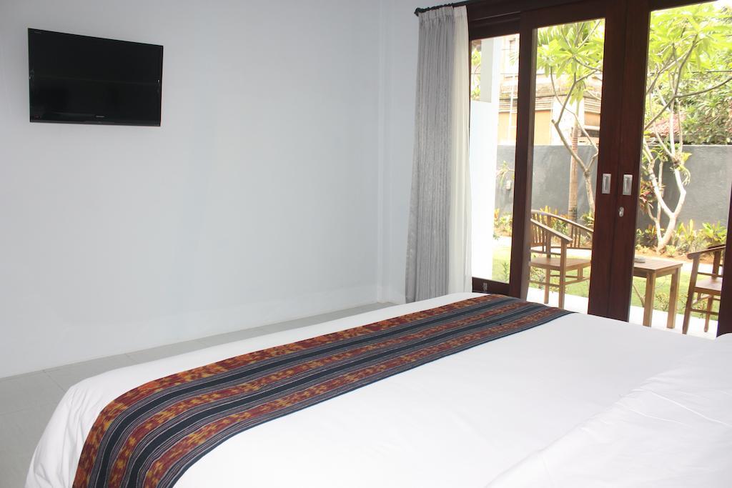 فندق كيروبوكانفي  U House Seminyak الغرفة الصورة