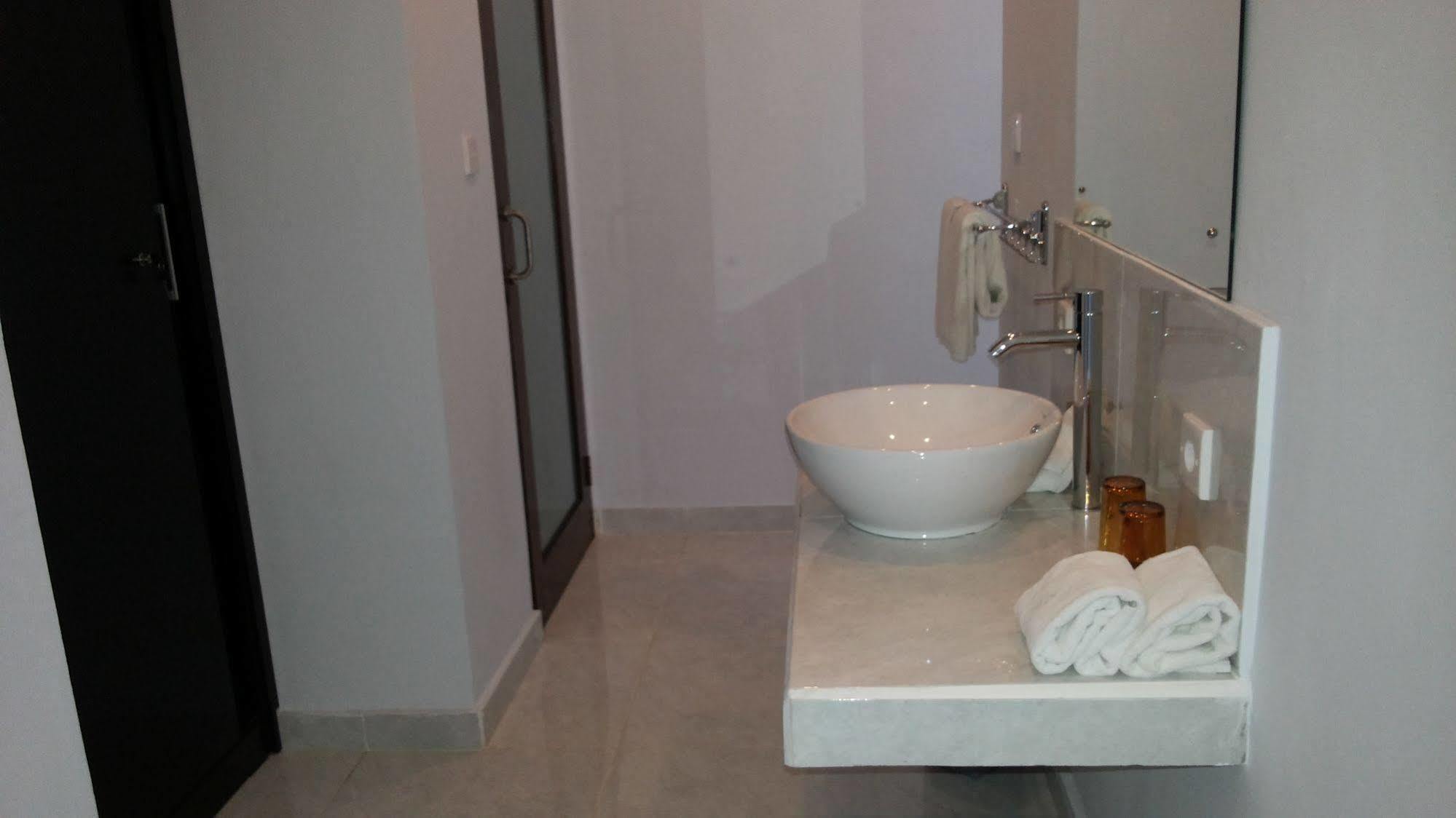 فندق كيروبوكانفي  U House Seminyak المظهر الخارجي الصورة