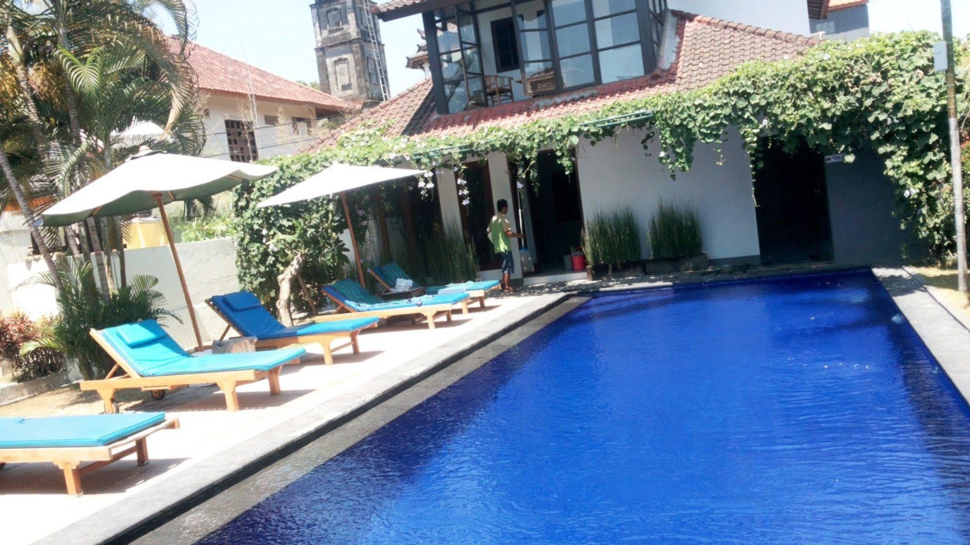 فندق كيروبوكانفي  U House Seminyak المظهر الخارجي الصورة