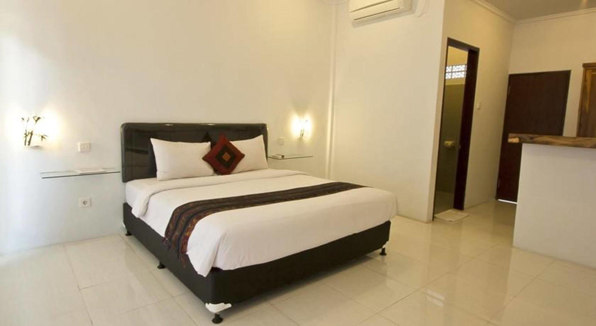 فندق كيروبوكانفي  U House Seminyak المظهر الخارجي الصورة