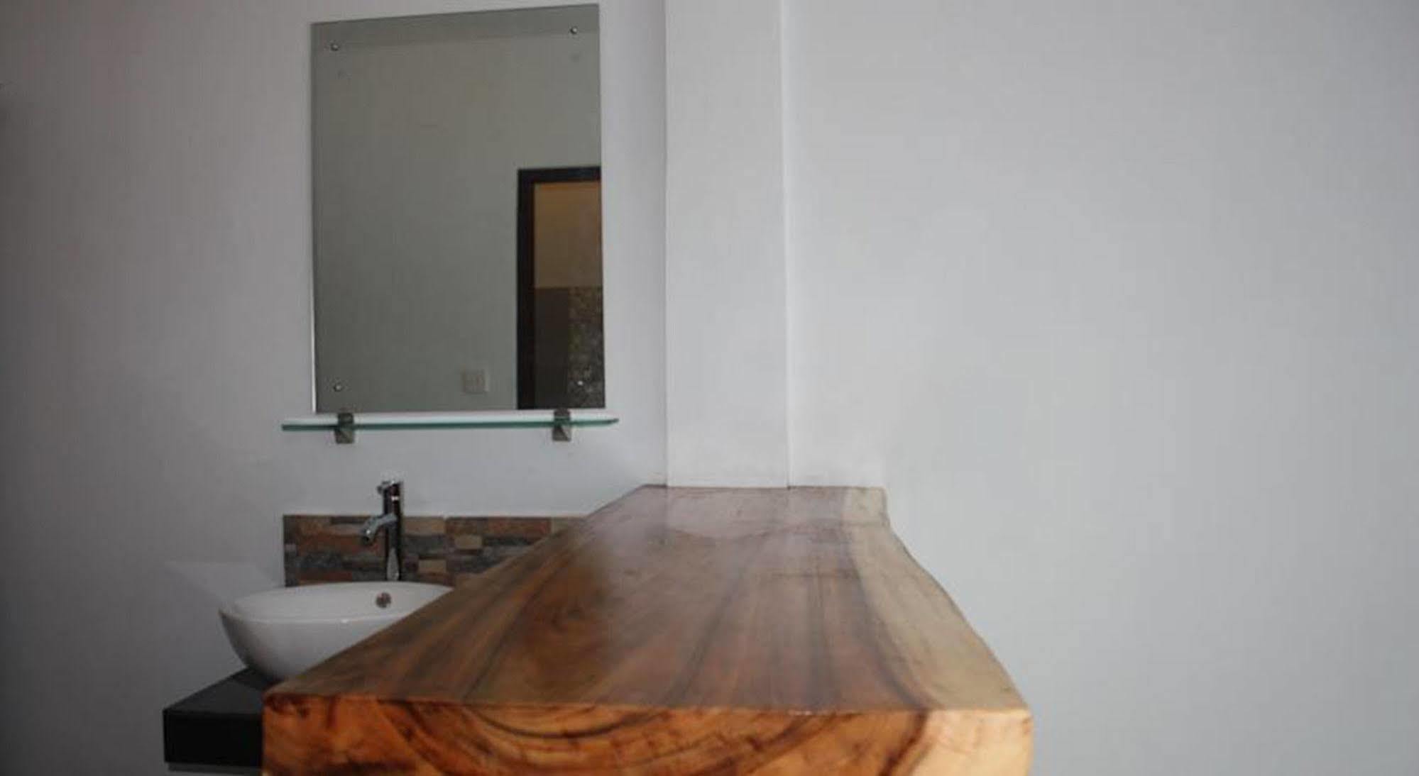 فندق كيروبوكانفي  U House Seminyak المظهر الخارجي الصورة