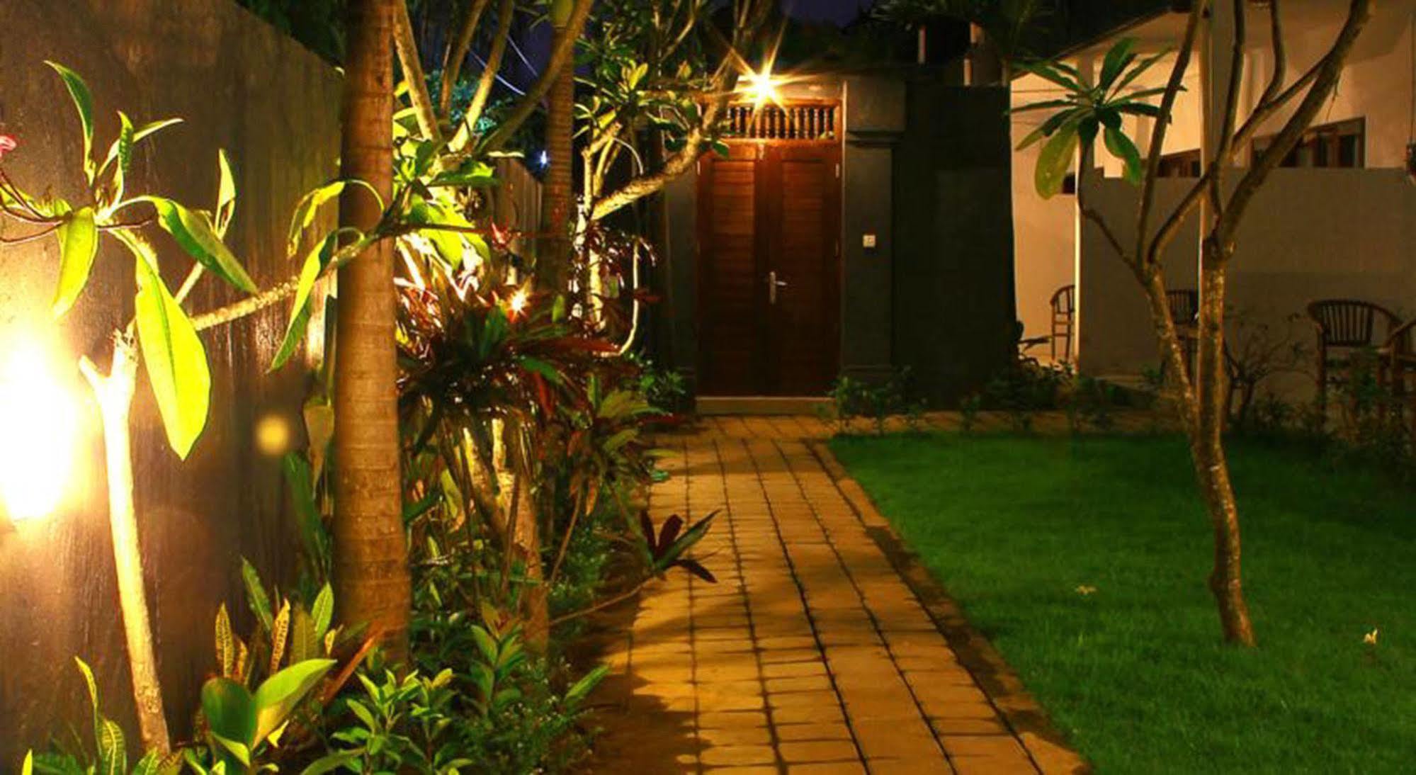 فندق كيروبوكانفي  U House Seminyak المظهر الخارجي الصورة