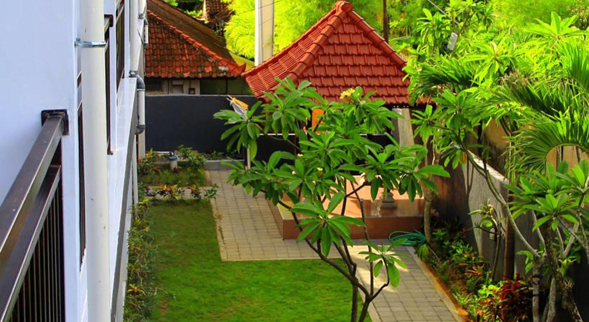 فندق كيروبوكانفي  U House Seminyak المظهر الخارجي الصورة