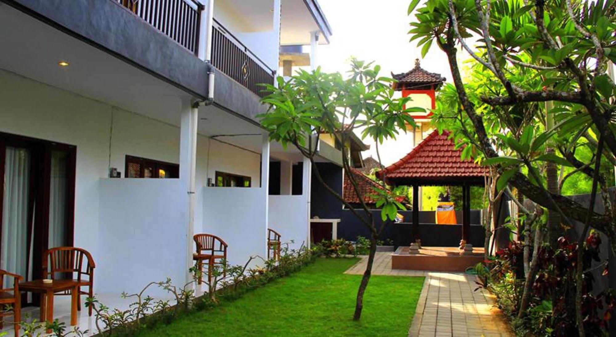 فندق كيروبوكانفي  U House Seminyak المظهر الخارجي الصورة